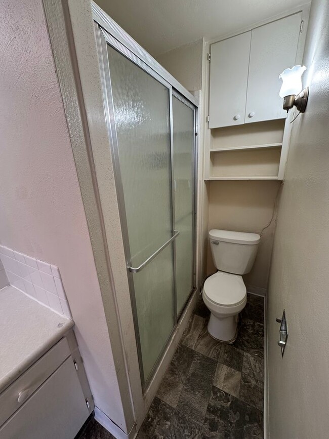 Building Photo - 1332 4th Ave N