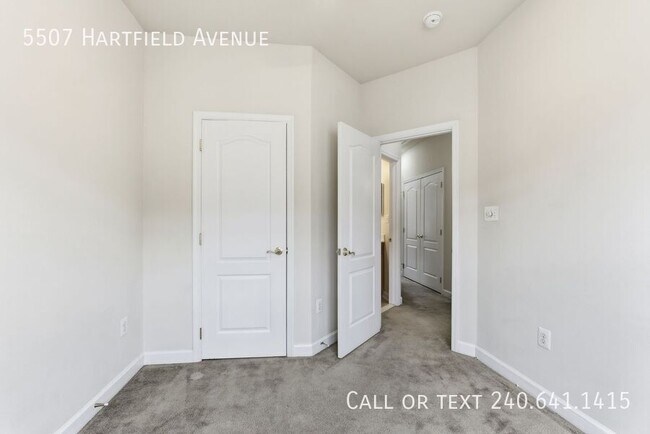 Building Photo - 5507 Hartfield Ave