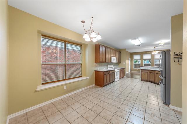 Building Photo - 1623 Mineral Springs Dr