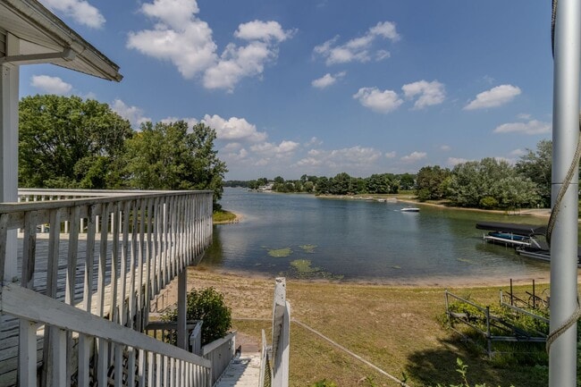 Building Photo - Price Improvement! Lakefront Dream Home – ...