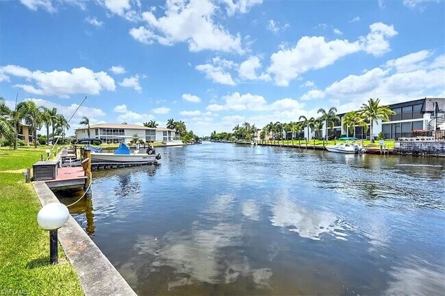 Gulf access canal - 4715 Santa Barbara Blvd