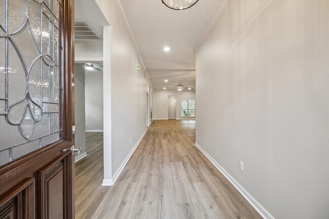 Building Photo - 18747 Candle Park Dr