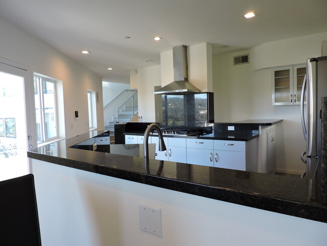 KITCHEN - 5220 Medina Rd