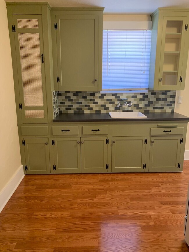 Building Photo - Cortez Hills: Large studio available coming soon!