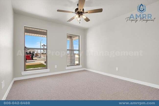 Building Photo - Spacious 3-Bedroom Home – Your Perfect Fam...