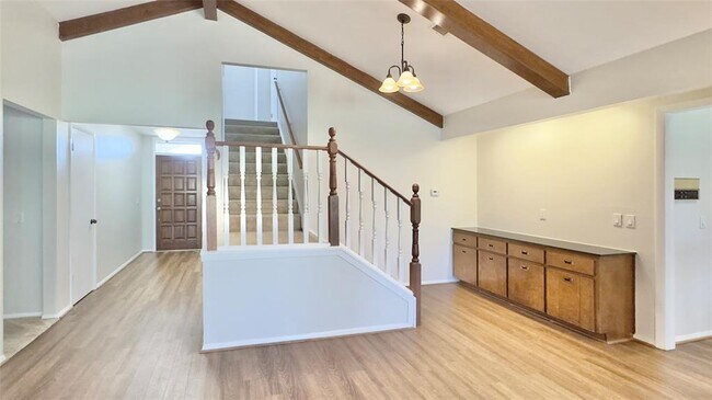 Building Photo - 843 Sunfish St