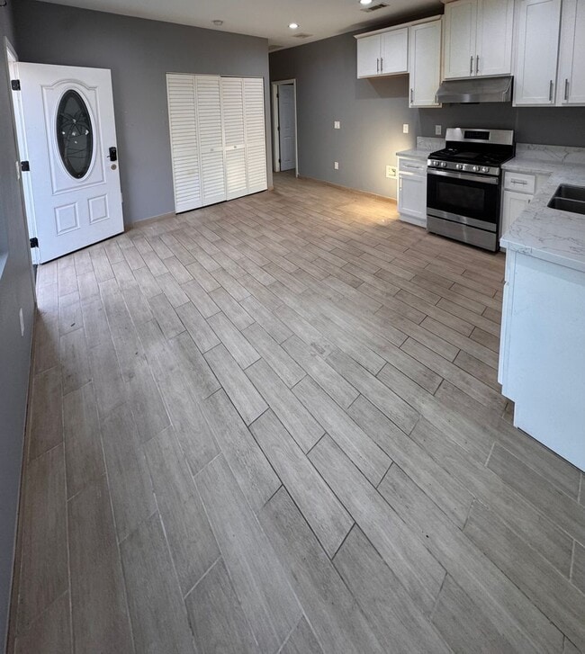 Building Photo - ADU Westminster