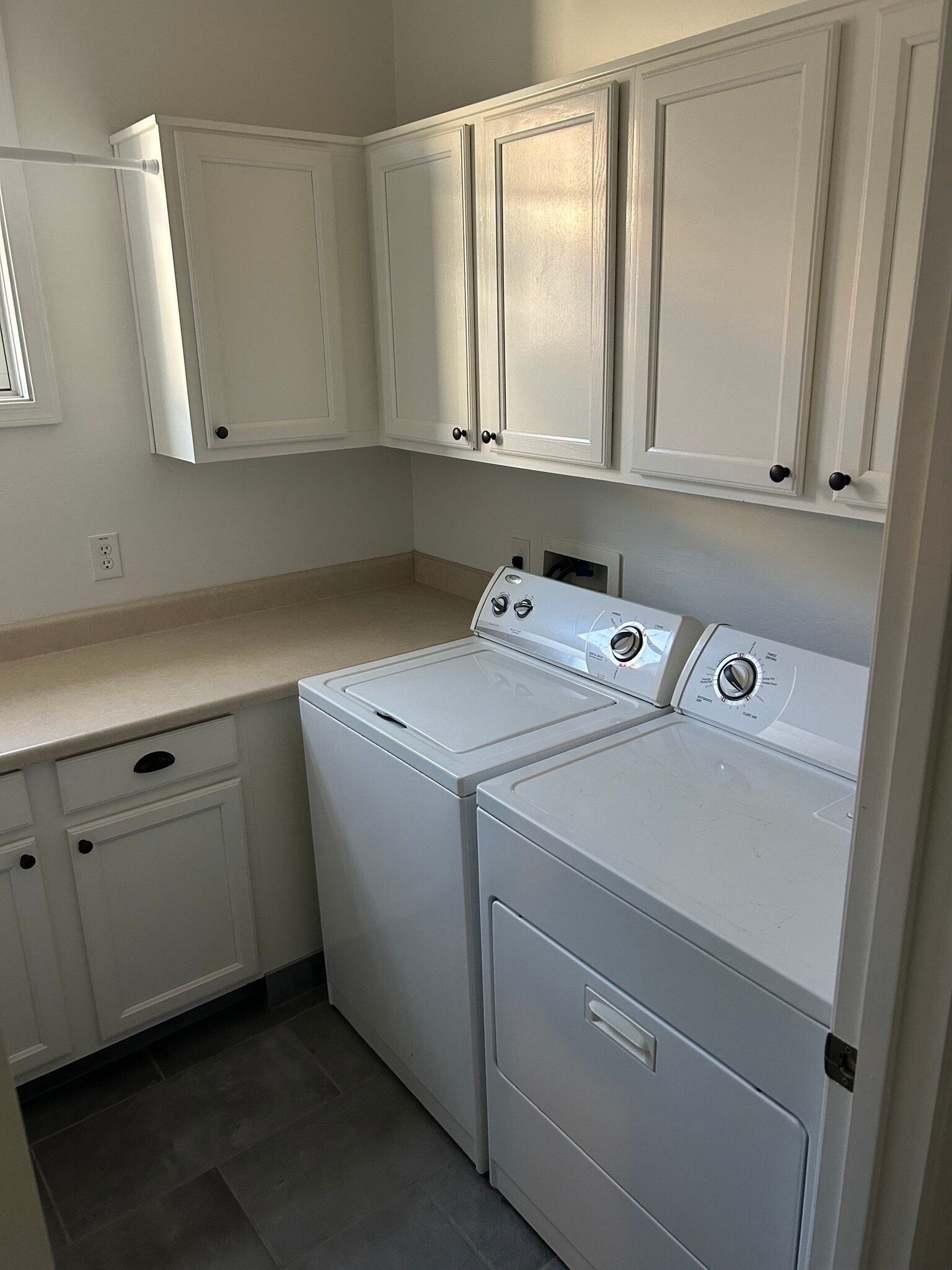 Building Photo - 3621 E Leslie Dr