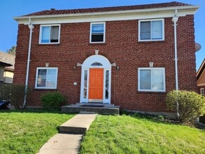 Building Photo - Relleum