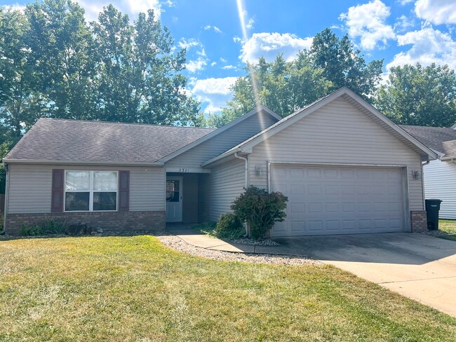 Building Photo - 2321 Winterset Dr