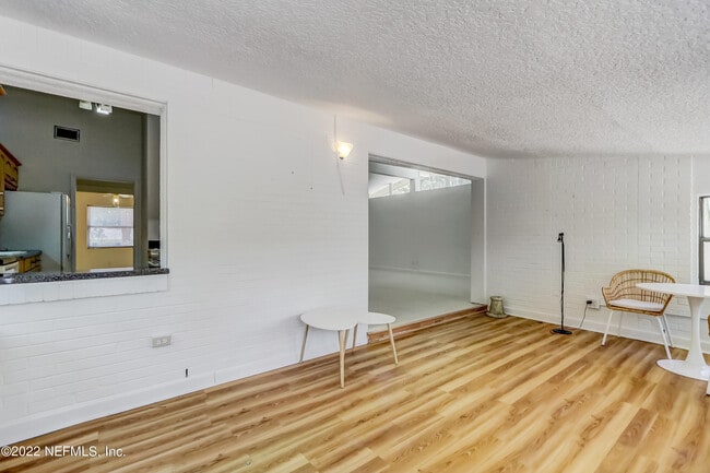 Building Photo - 4009 Bess Rd