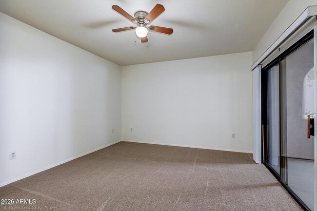 Building Photo - 9555 E Raintree Dr