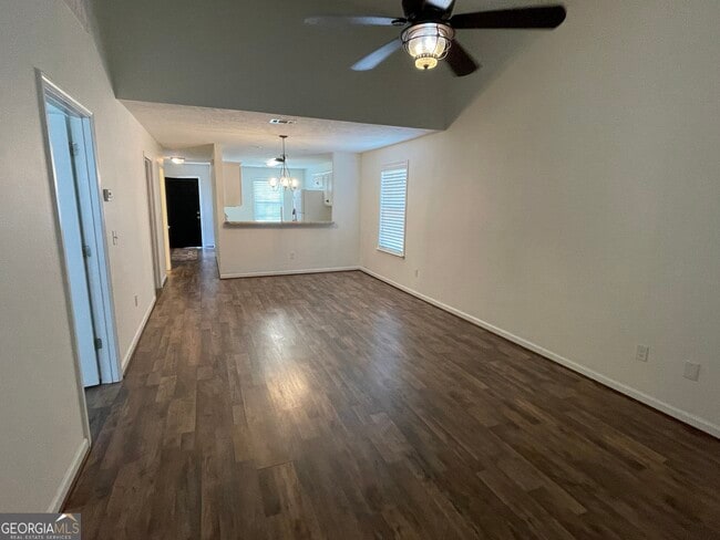 Building Photo - 238 Sunview Dr