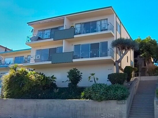 Building Photo - 2713-2733 S Gaffey St