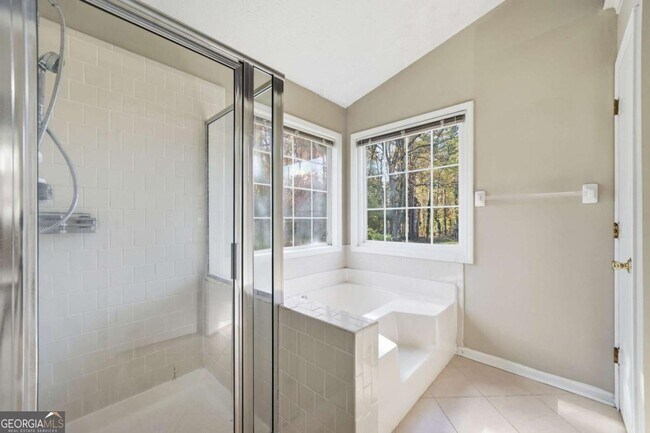 Building Photo - 3070 Bugle Dr