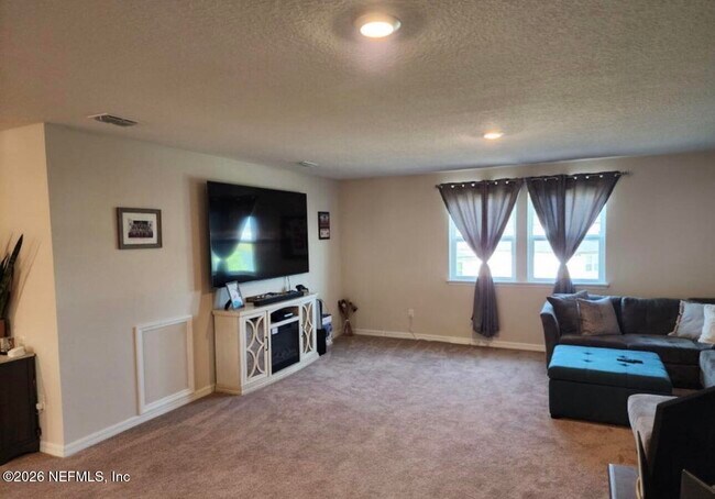 Building Photo - 3399 Kindlewood Dr