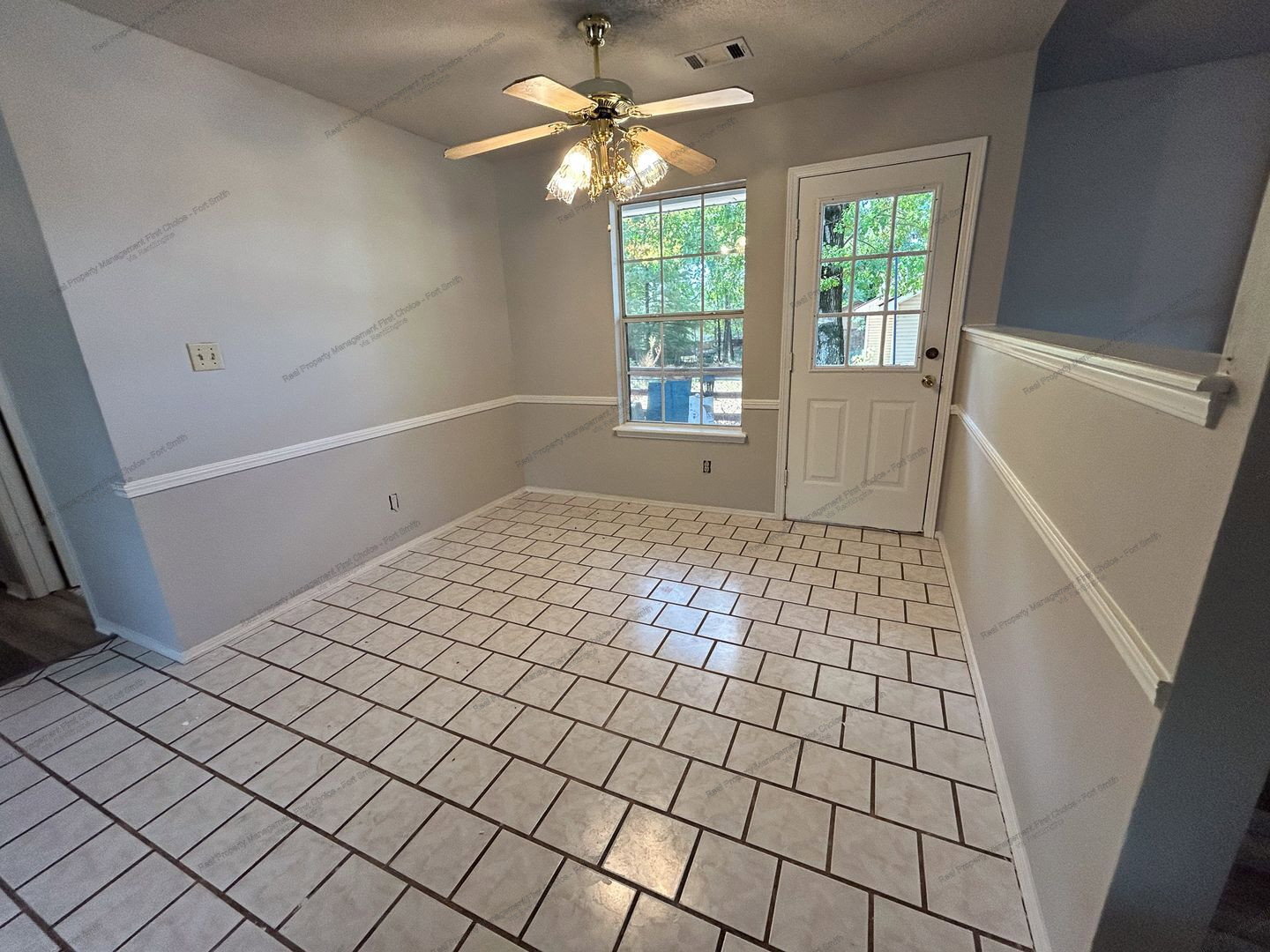 Building Photo - 108 Grand Maple Dr