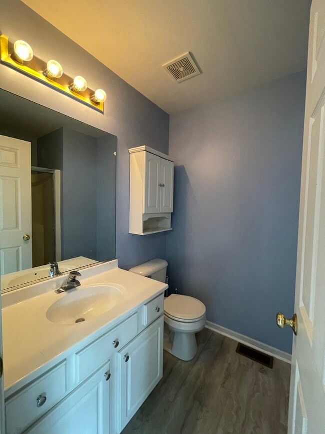 Building Photo - 31608 TallGrass Ct