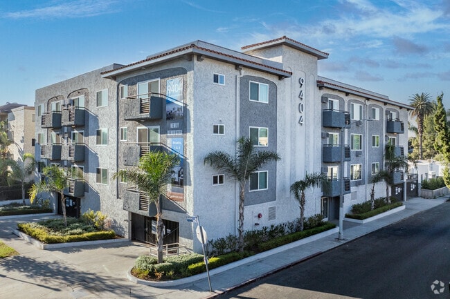 Building Photo - 9404 Apartment Homes