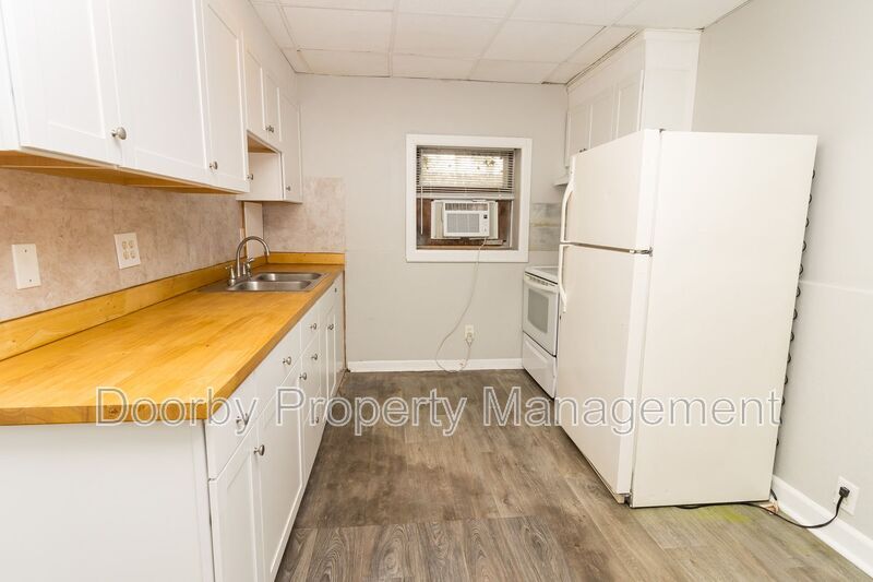 Building Photo - 2609 14th Ave