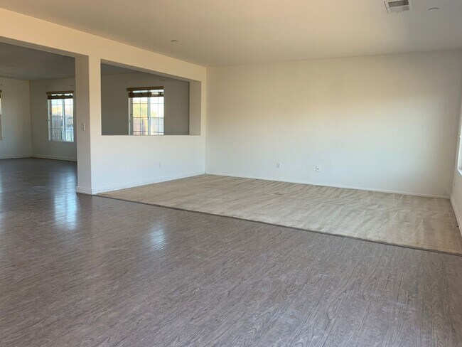 Building Photo - SOLAR HOME * CORNER HOUSE * HUGE BACK YARD * NICE PERRIS HOME.