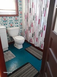 Building Photo - 11 Milltown Rd