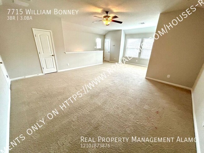 Building Photo - **MOVE-IN SPECIAL** Gorgeous 3 Bedroom Hom...