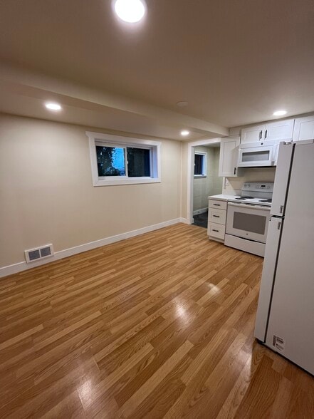 Great Room - 3201 Grand Ave