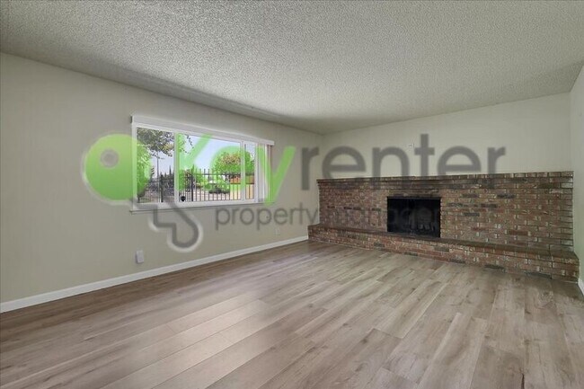 Building Photo - 2941 Norcade Cir