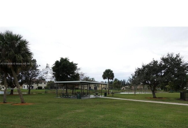 Building Photo - 20421 SW 1st St