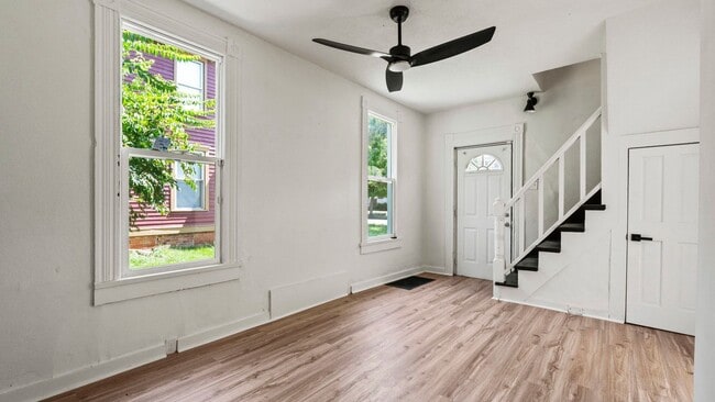 Building Photo - COMING SOON! 3 Bedroom House