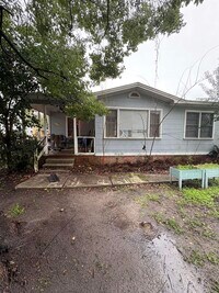 Building Photo - 1302 Melvin St
