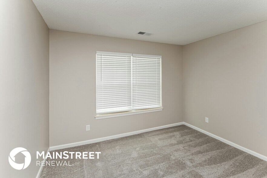 Building Photo - 8408 Bristol Ford Pl