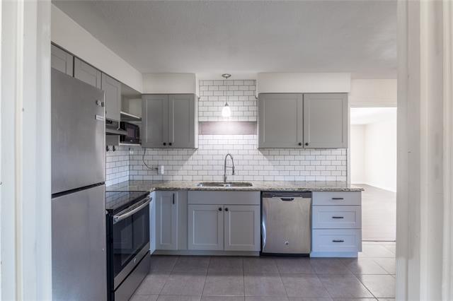 Building Photo - 611 Crestview Dr