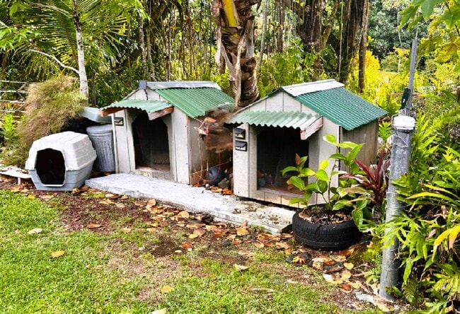 Building Photo - Gated Home in Hawaiian Paradise Park