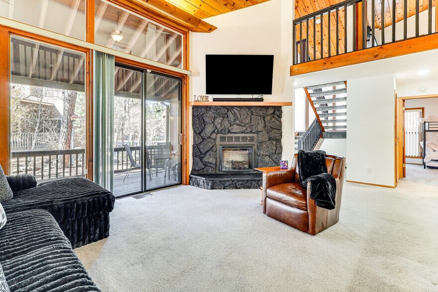 Building Photo - 2787 Oak Cir