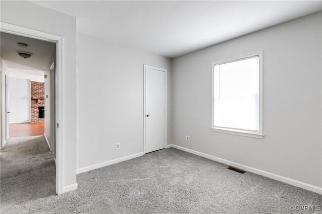 Building Photo - 1624 Mountain Pine Terrace
