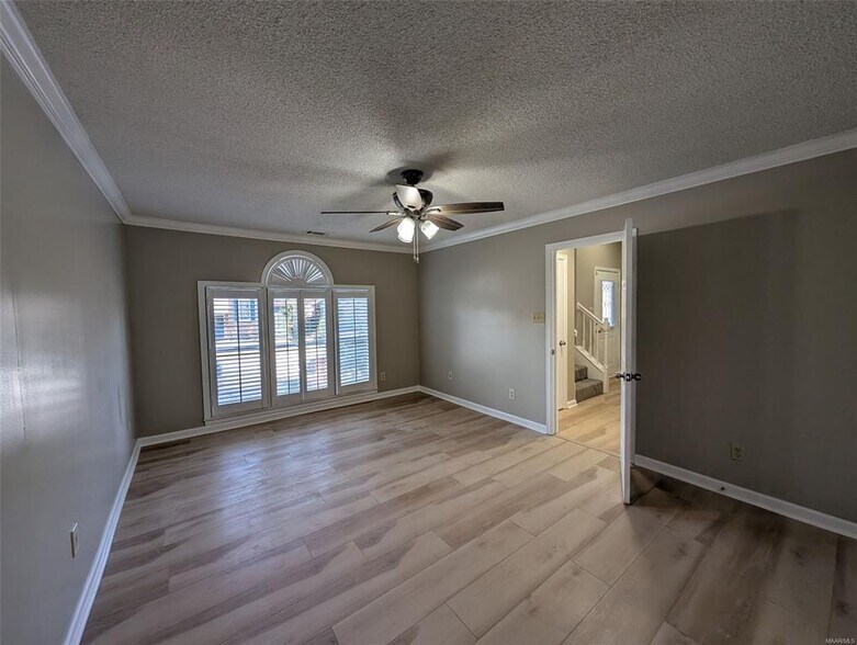 Building Photo - 1649 Prairie Ln