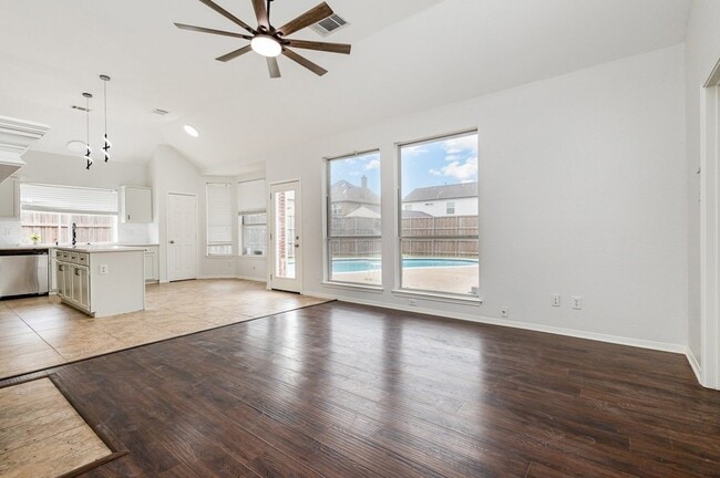 Building Photo - 7318 Harbor Dr
