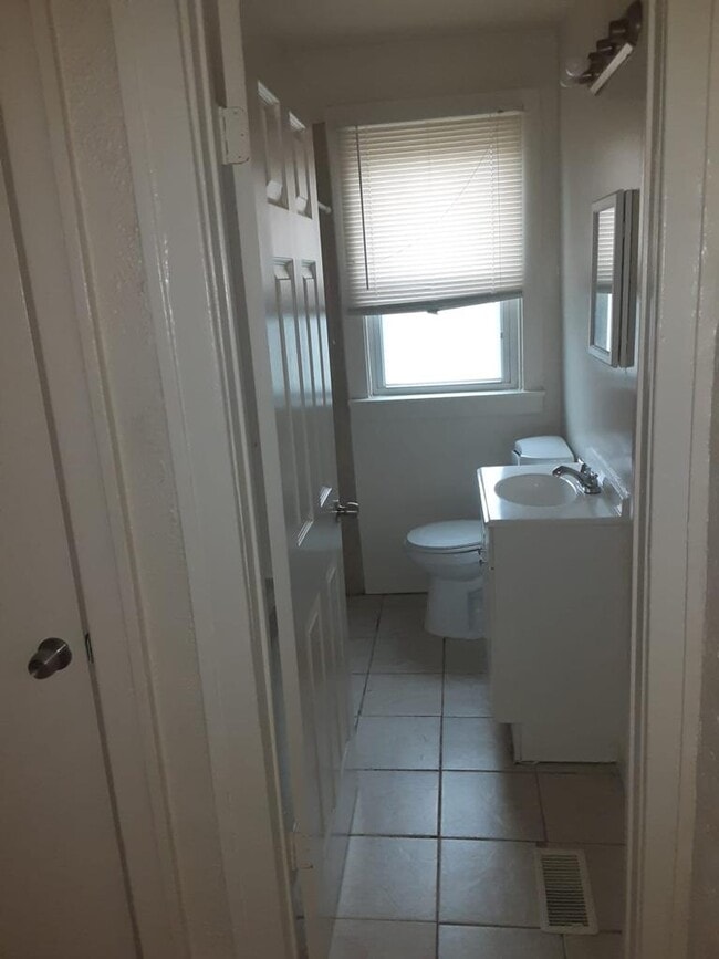 Building Photo - 15804 Indiana St