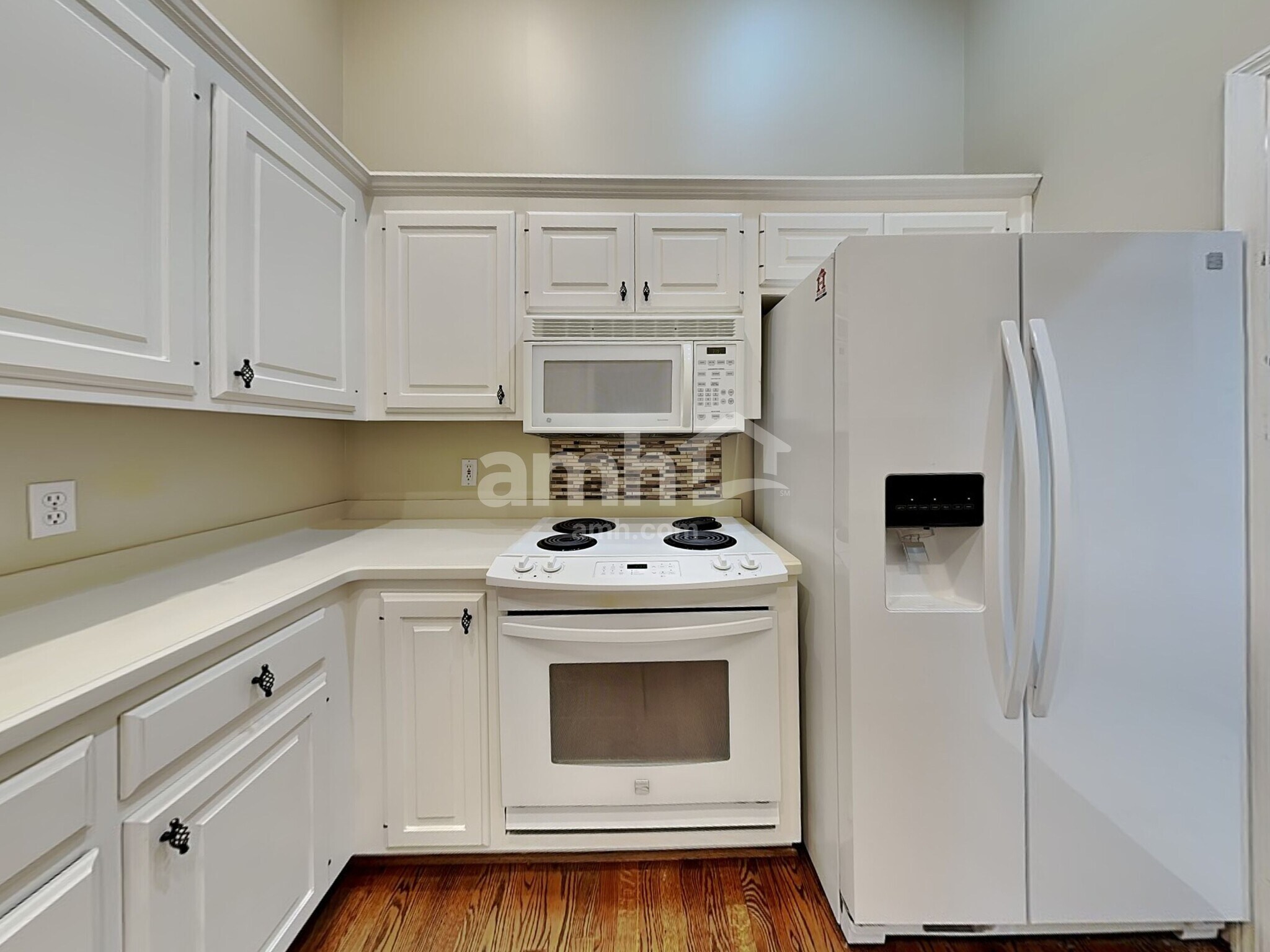 Building Photo - 104 Foxfield Way