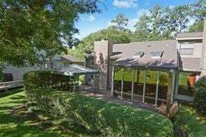 Building Photo - 587 Beau Chene Dr