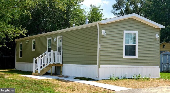 Building Photo - 162 Carnation Dr