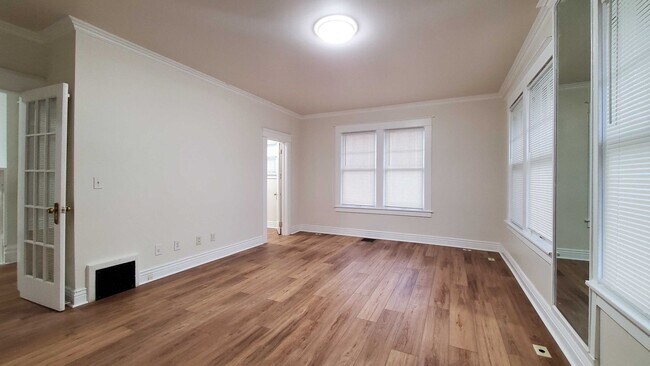 Building Photo - 1720 N Pearl St