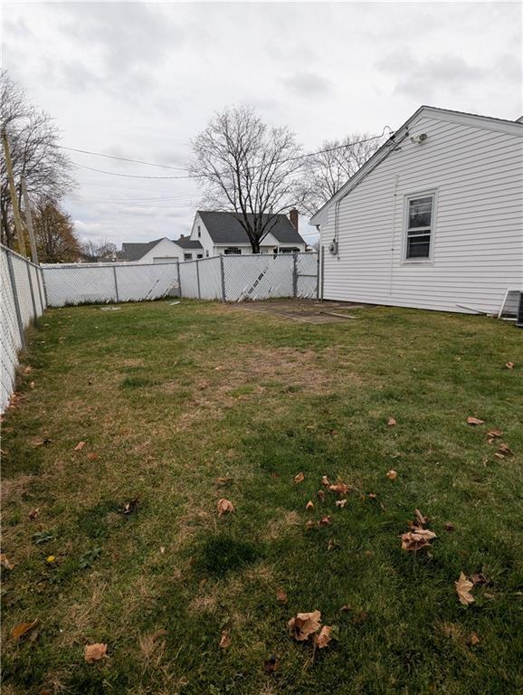 Building Photo - 47 Chester Ave