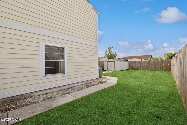 Building Photo - 6601 Pridgen St