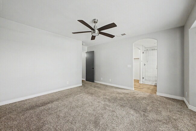 Building Photo - 2866 E Toledo Ct