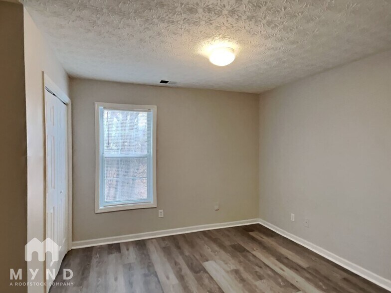 Building Photo - 4445 Cypress Cove Ct