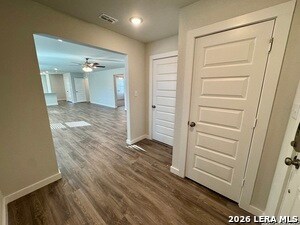 Building Photo - 2560 Solon Ln
