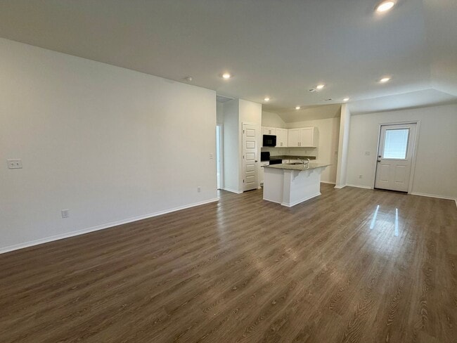 Building Photo - 8826 Preston Wood Dr